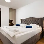 Seaside Luxury Tanita * Podstrana