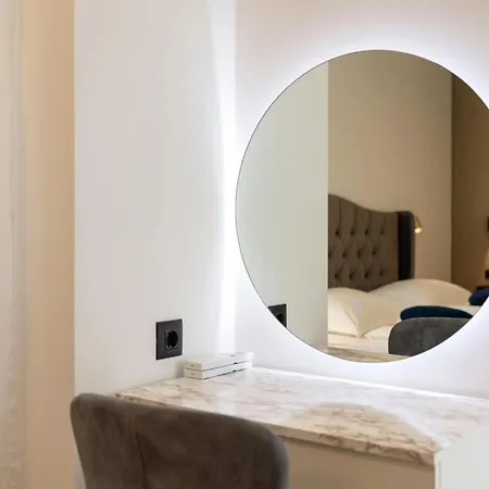 Seaside Luxury Tanita Apartment